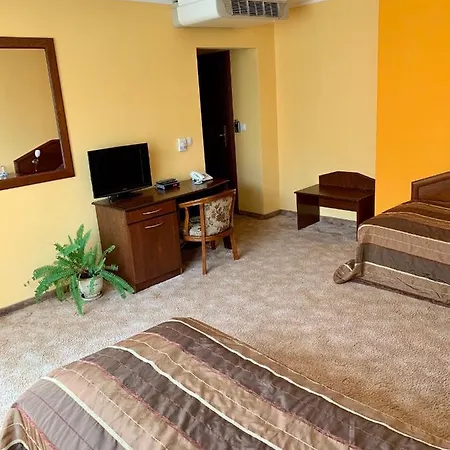 Elena ホテル ヴェリコ・タルノヴォ